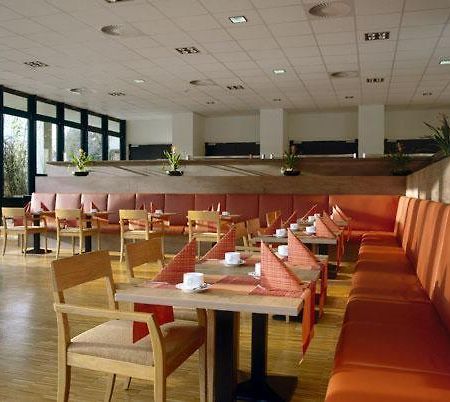 Overnight Tagungshotel Im Abz Κέρπεν Εξωτερικό φωτογραφία